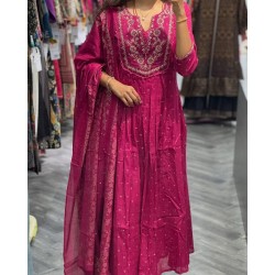 Royal Elegance Embroidered Anarkali – Wine Pink