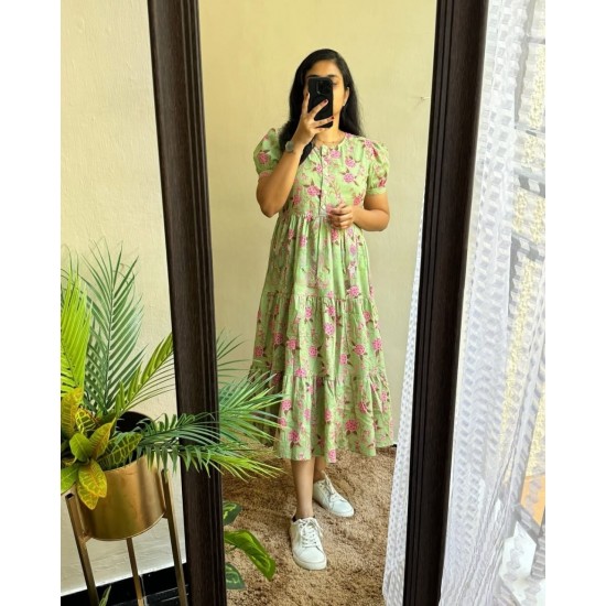 Bloom Bright Dress-Sage Green