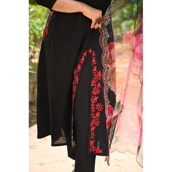 Elegant Black A-Line Cotton Suit with Floral Dupatta