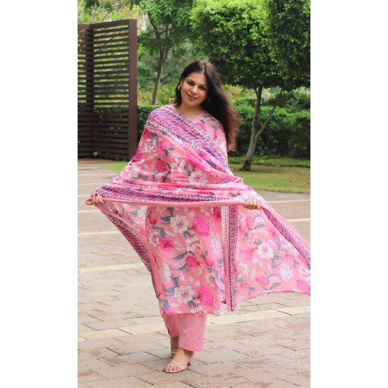 Gulabi Nazakat Cotton Suit Set 