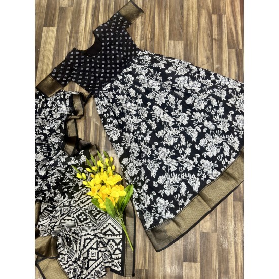 Elegant Black Cotton Printed Gown Saree with Jacquard Border