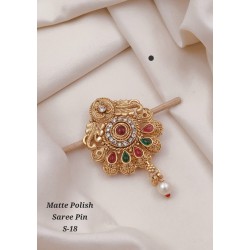 Matte Polish Traditional Saree Pin – S-18