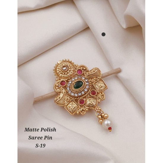 Matte Polish Saree Pin S-19